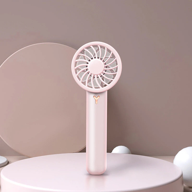 Tragbarer Mini-Ventilator für den Haushalt