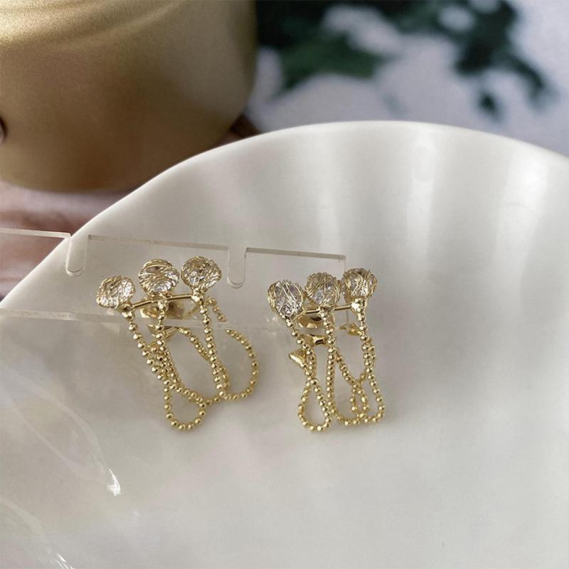 Boucles d'Oreilles Pompon Chaîne Simple En Zircon